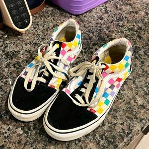 Women’s checkered vans size 7.5